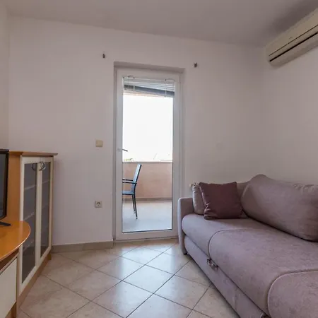 Apartamento Gorgeous In With Wifi